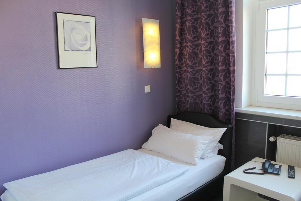 Hotel Heidelberger Hof Düsseldorf Extérieur photo