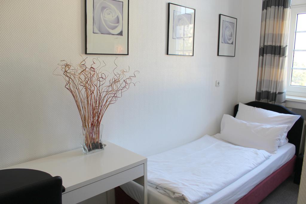 Hotel Heidelberger Hof Düsseldorf Extérieur photo