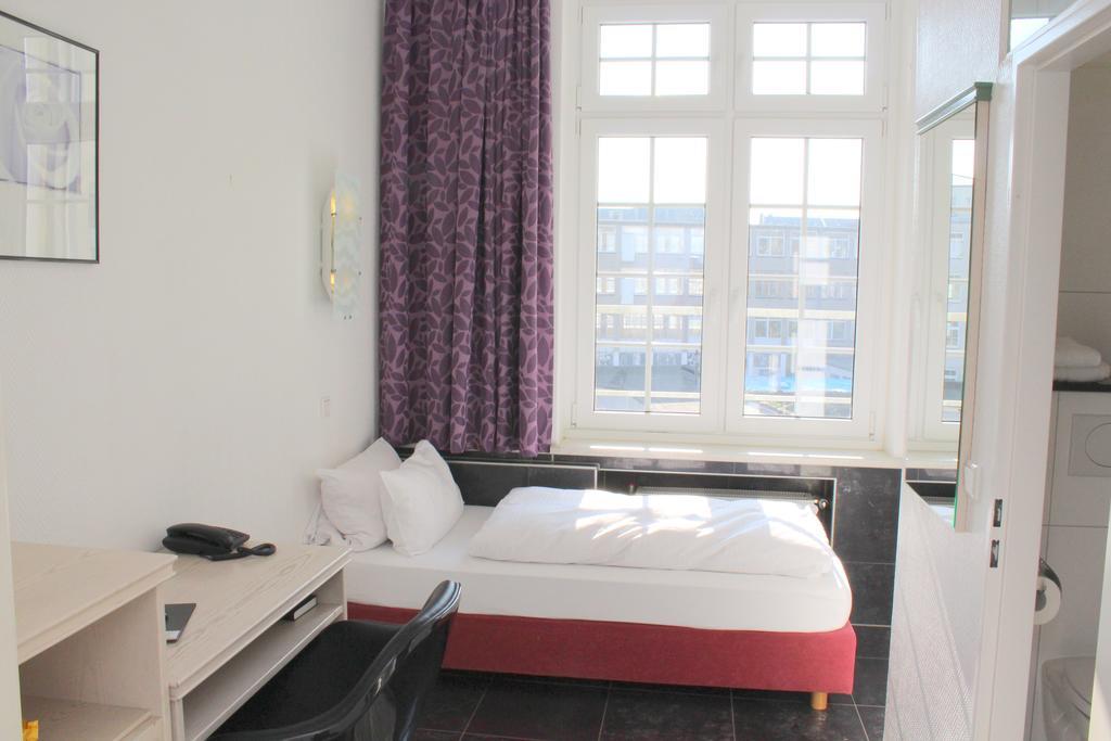 Hotel Heidelberger Hof Düsseldorf Extérieur photo