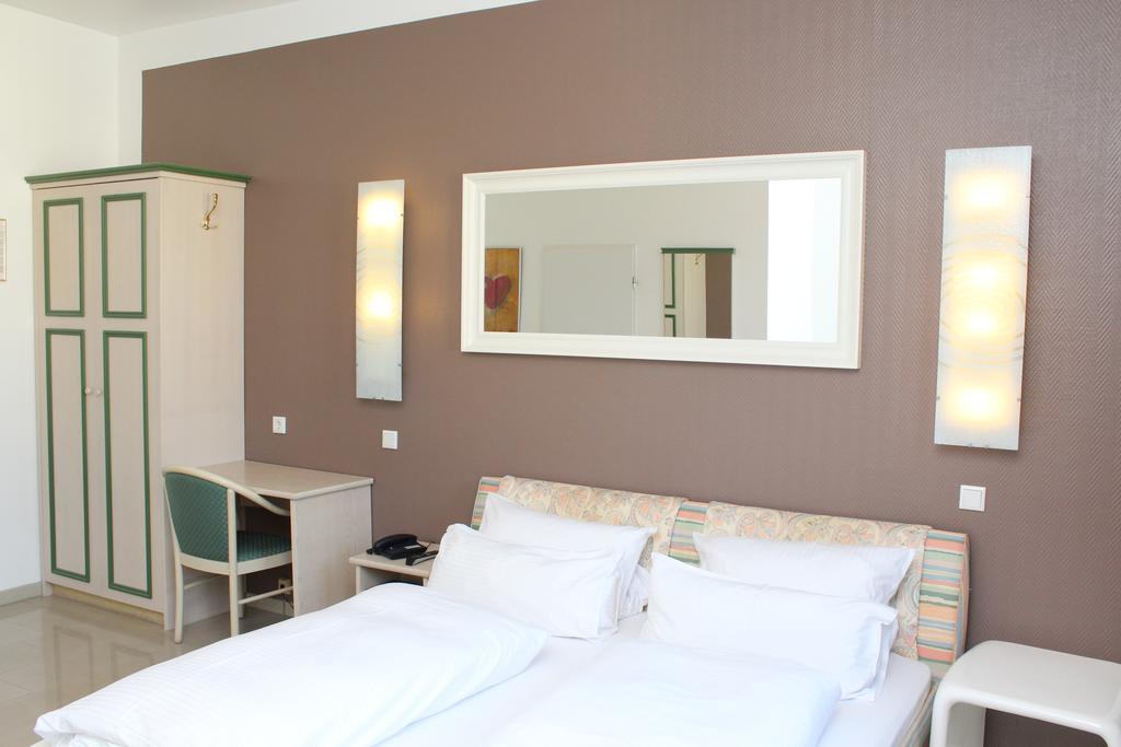 Hotel Heidelberger Hof Düsseldorf Extérieur photo