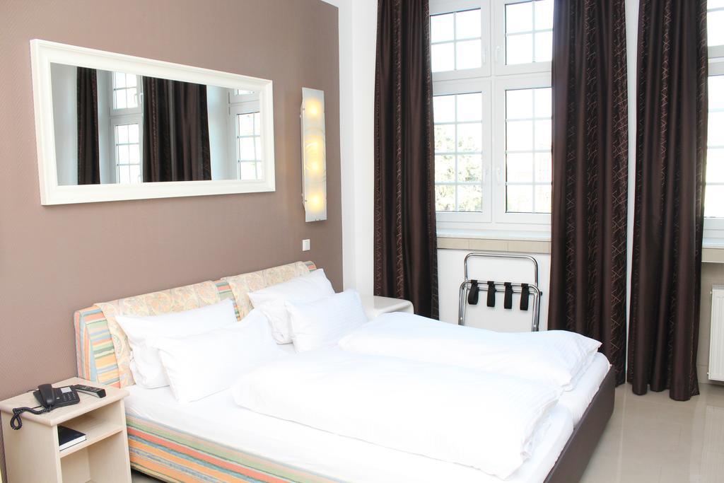 Hotel Heidelberger Hof Düsseldorf Extérieur photo