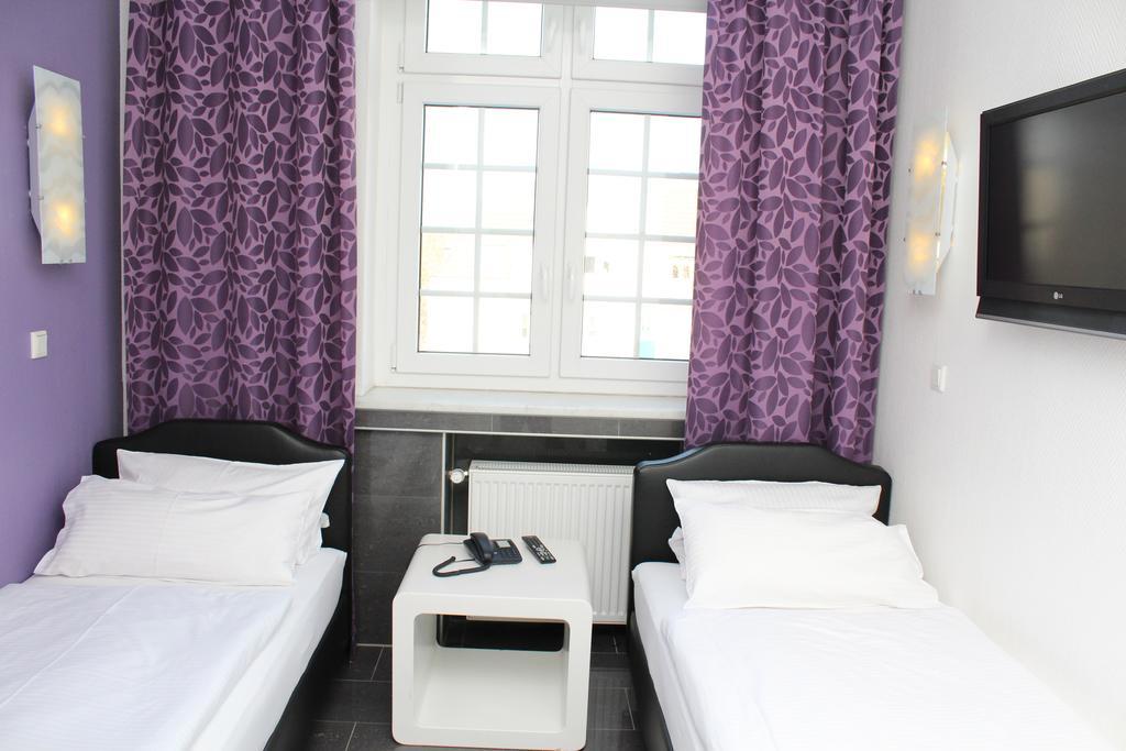 Hotel Heidelberger Hof Düsseldorf Chambre photo